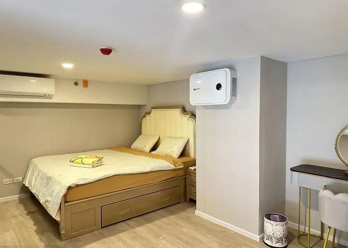 Cozy Urban Retreat Steps From Mrta Station 公寓 *