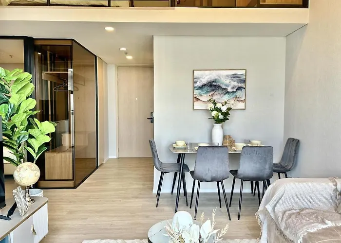 Cozy Urban Retreat Steps From Mrta Station 公寓 *