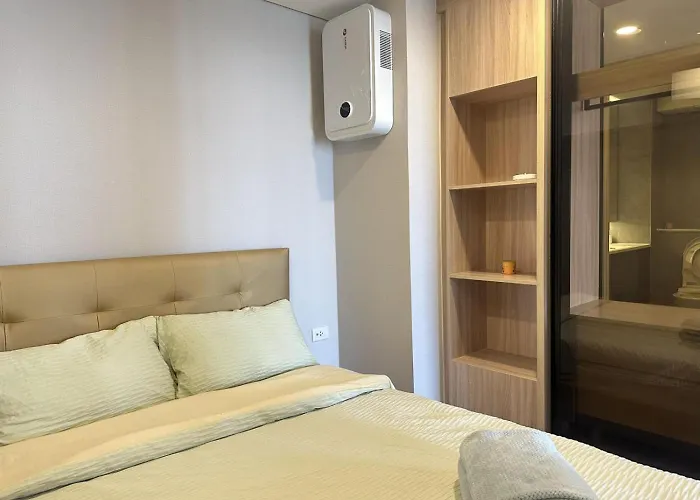 Cozy Urban Retreat Steps From Mrta Station 公寓 曼谷