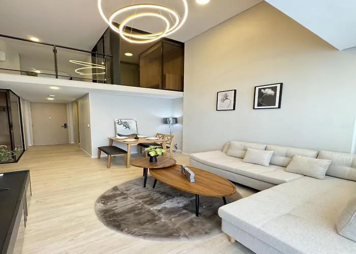 Cozy Urban Retreat Steps From Mrta Station 公寓 *